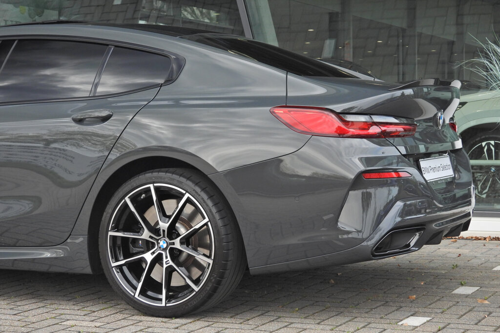 BMW 8 Serie 27
