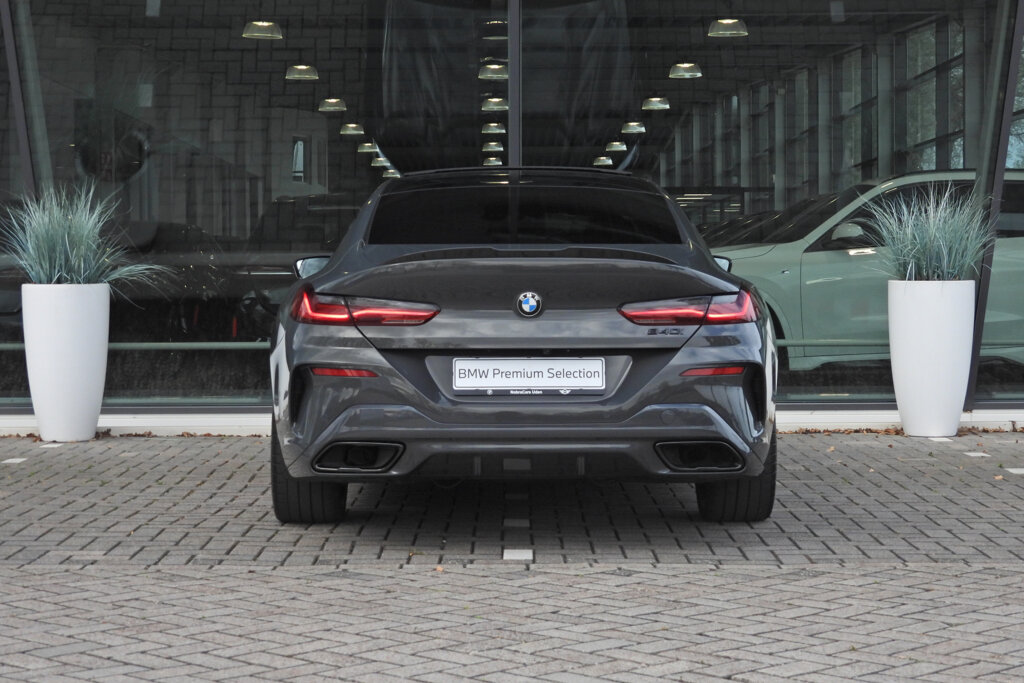 BMW 8 Serie 29