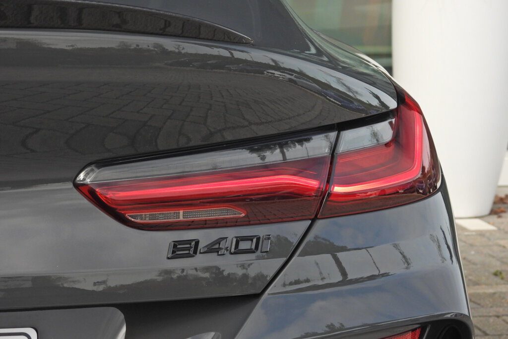 BMW 8 Serie 31
