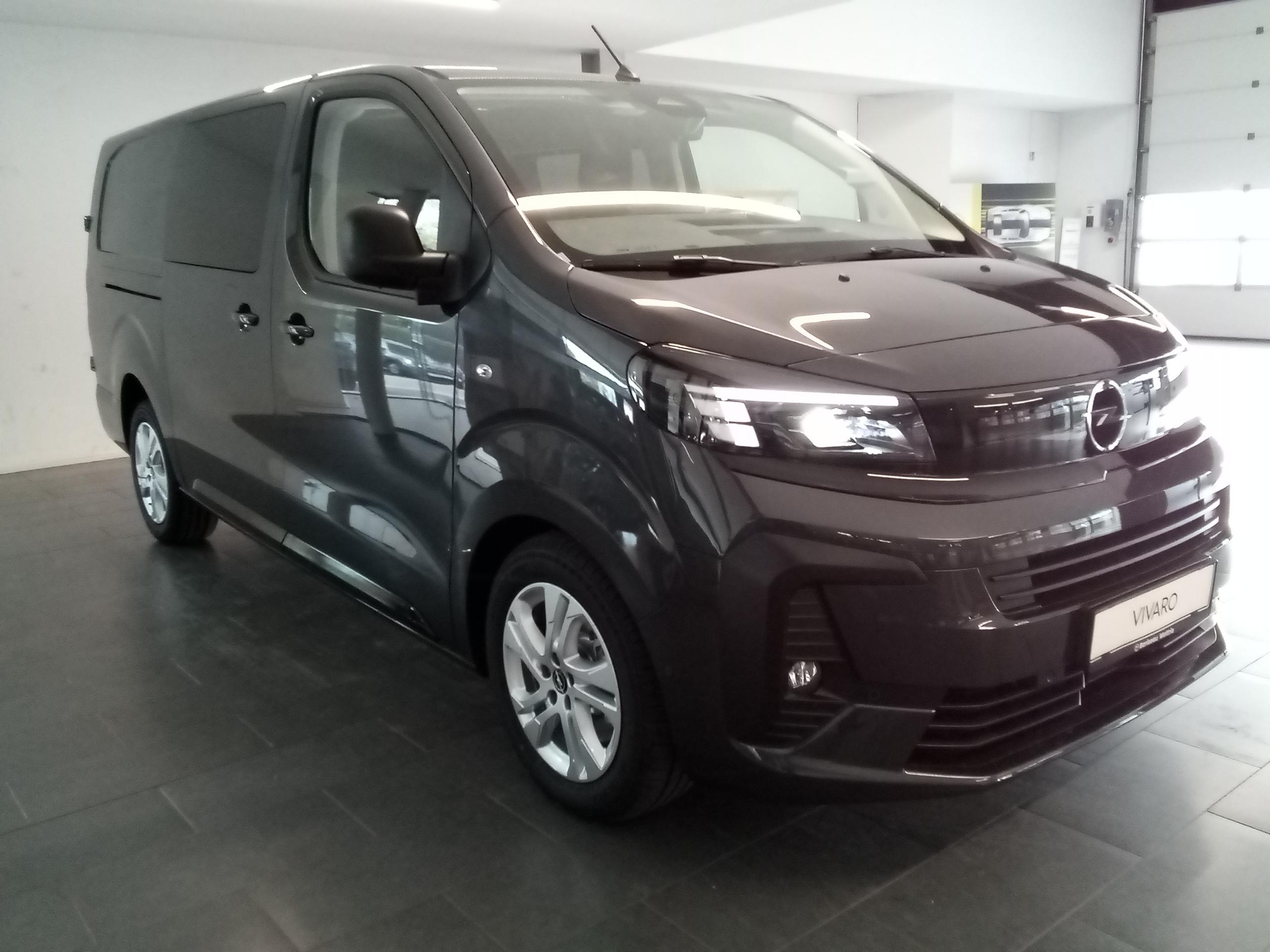 Opel Vivaro Dubbele Cabine XL Diesel 150pk Manueel - Afbeelding 5