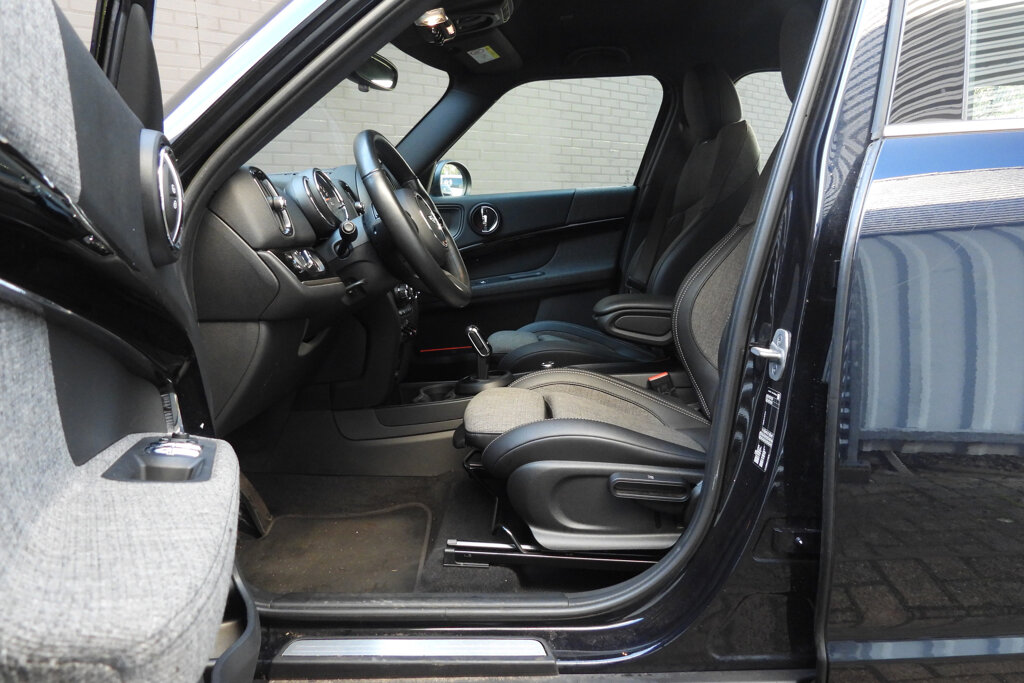 MINI Countryman 17