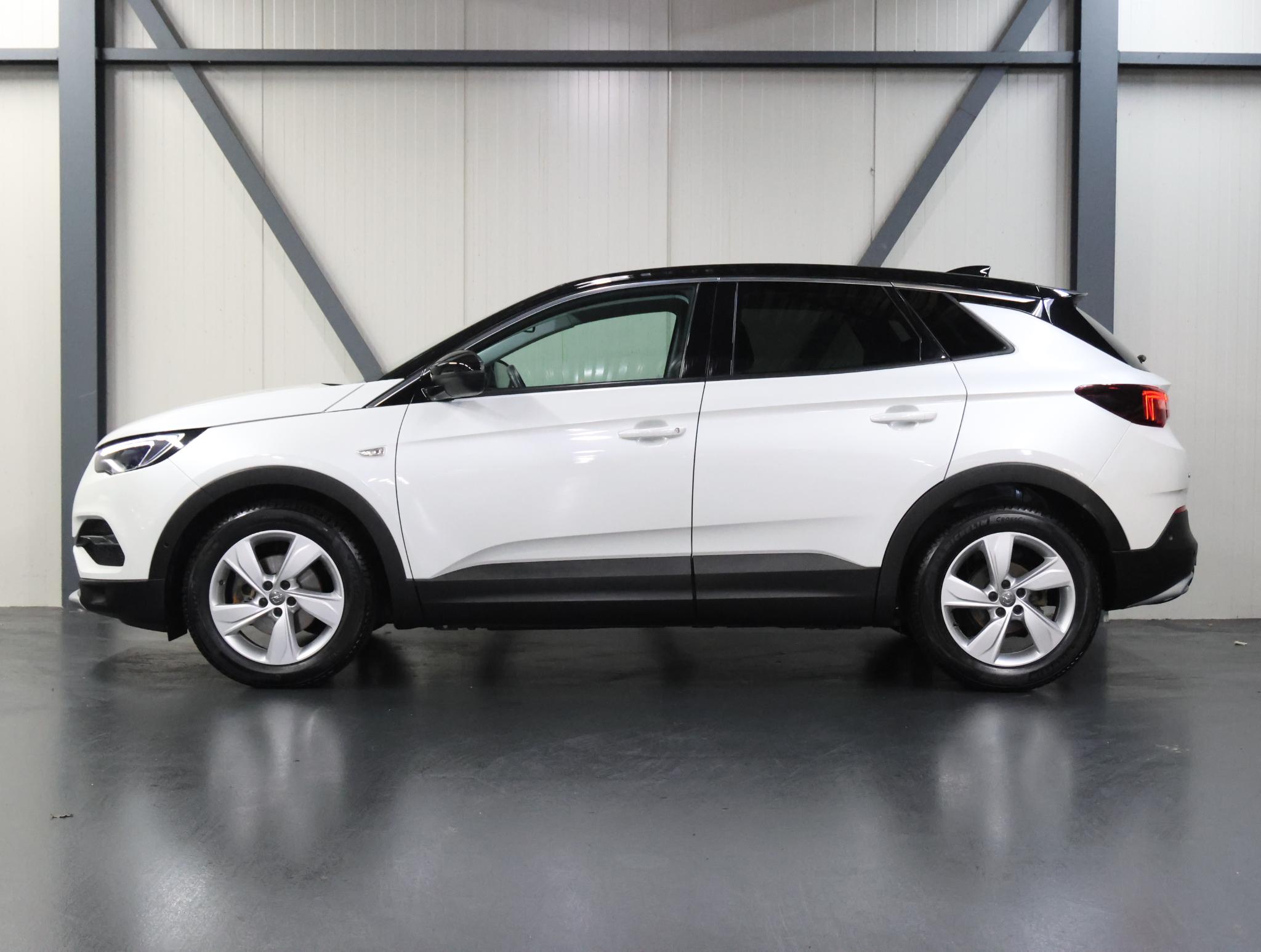 Opel Grandland X 1.2 130PK Turbo Business Executive - Afbeelding 2