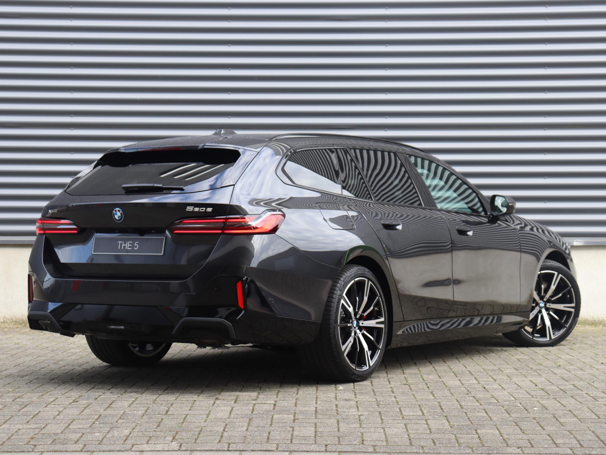BMW 5 serie Touring 550e - Afbeelding 2