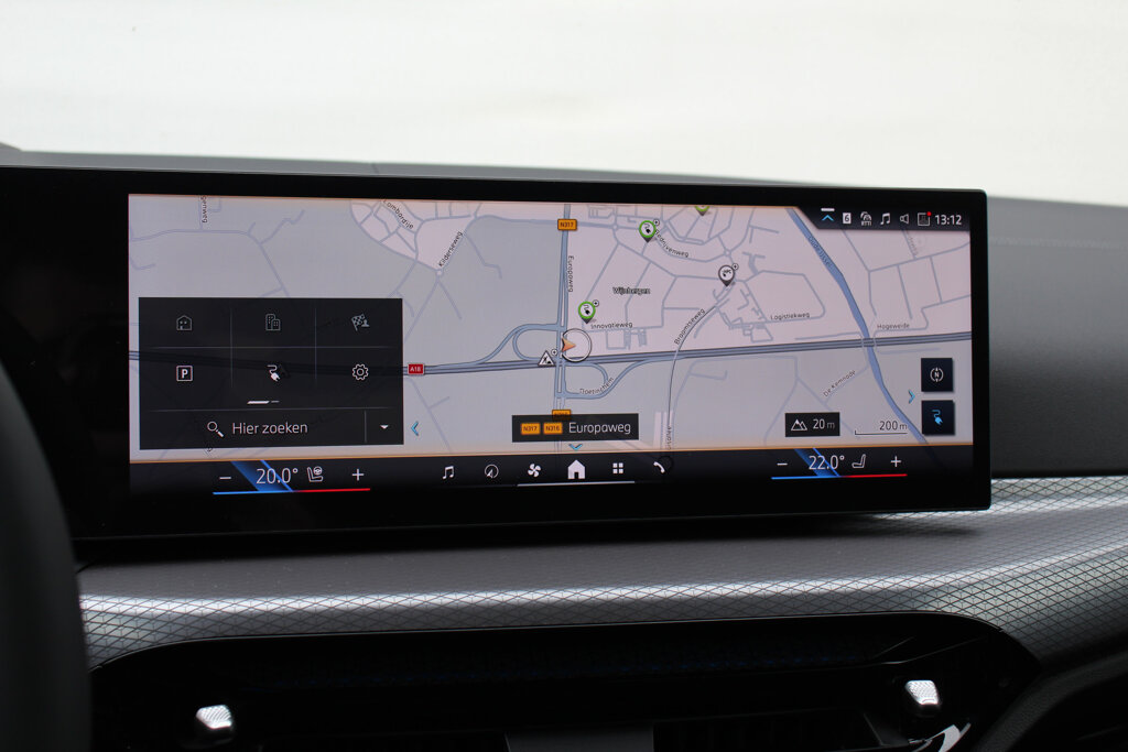 BMW i4 23