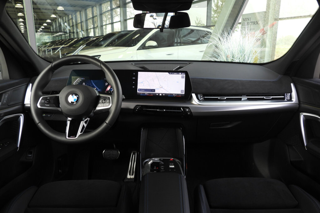BMW X2 3