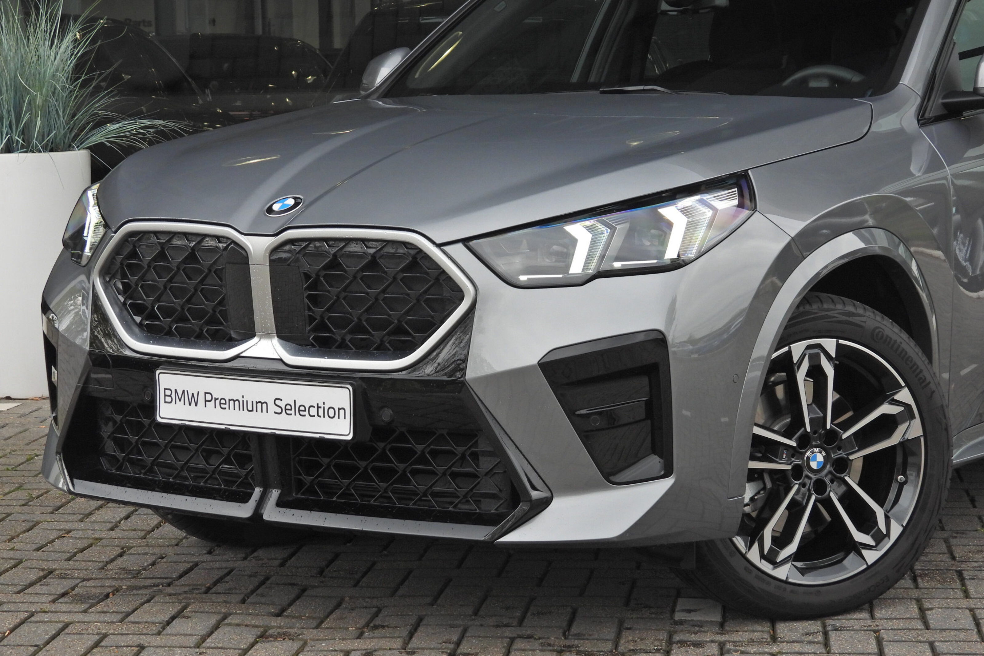 BMW X2 6