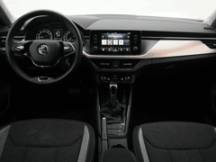 Škoda Kamiq 1.5 TSI DSG 150PK Style | Camera | Carplay navigatie | Cruise co - Afbeelding 3