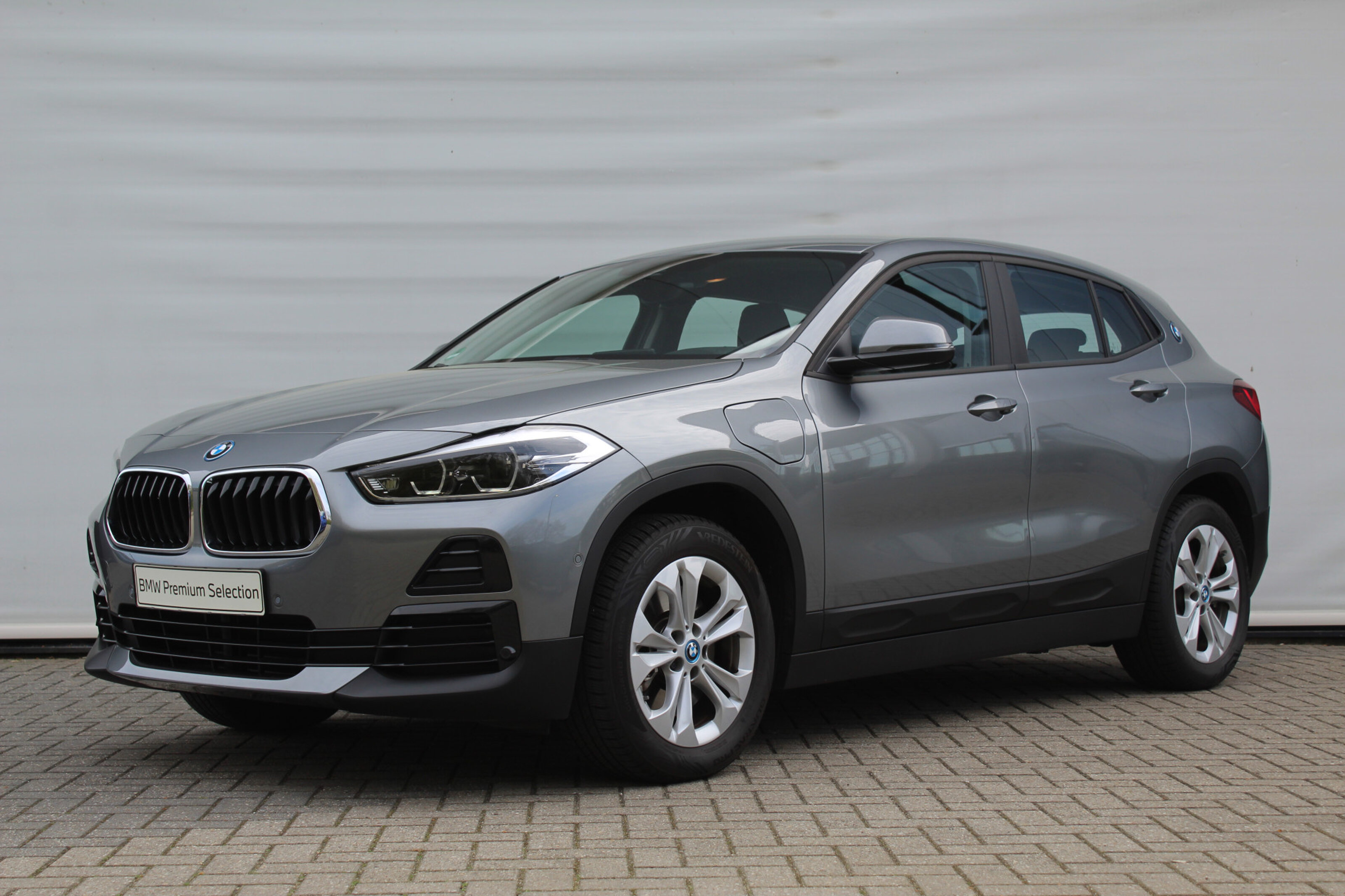 BMW X2 xDrive25e High Executive Automaat