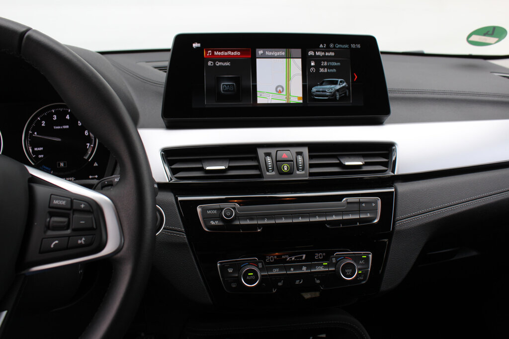 BMW X2 24
