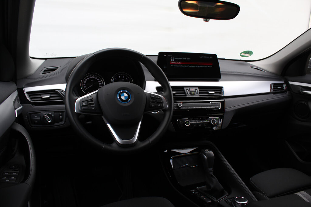 BMW X2 30