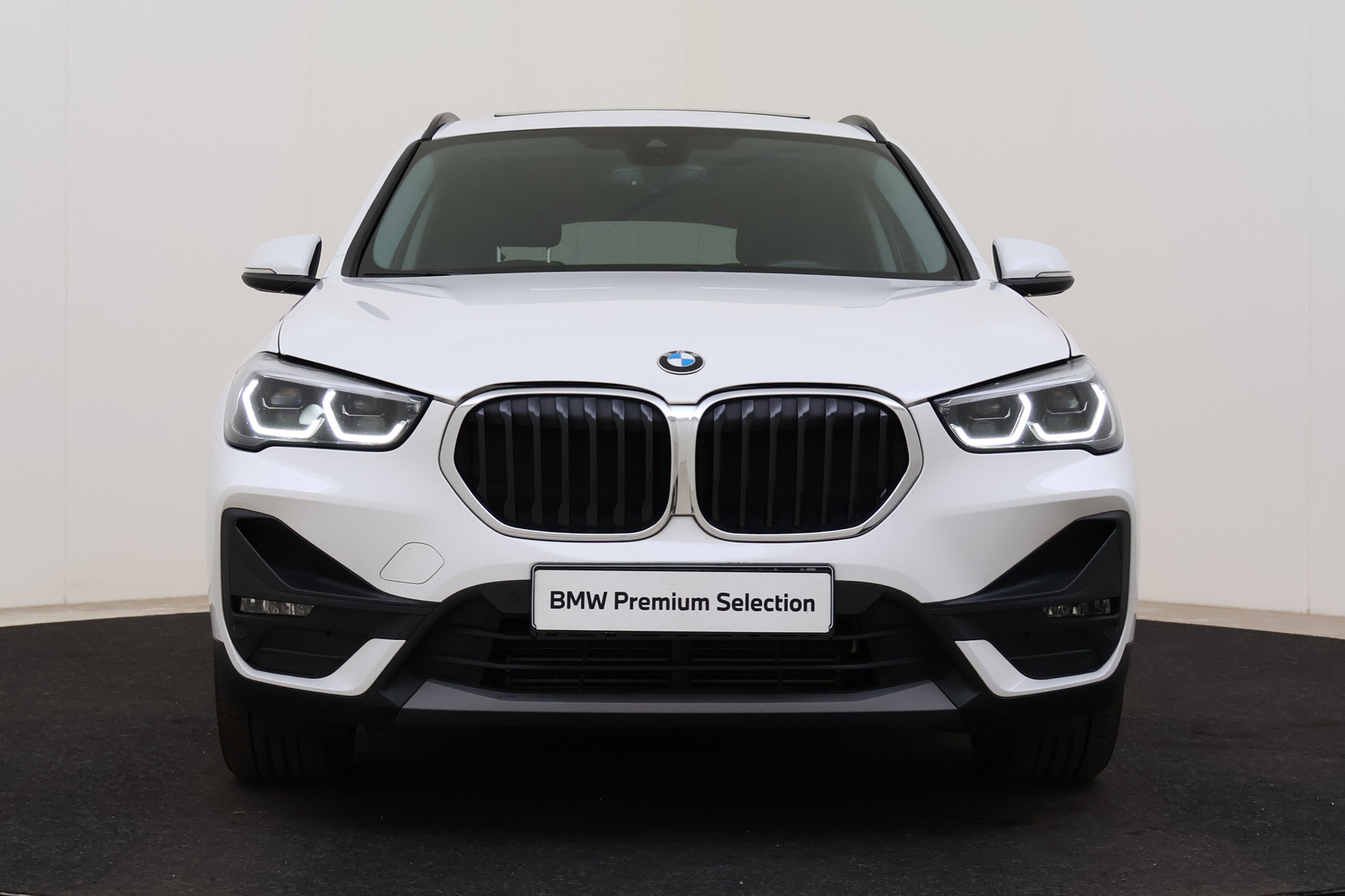 BMW X1 xDrive25e High Executive Essential Automaat