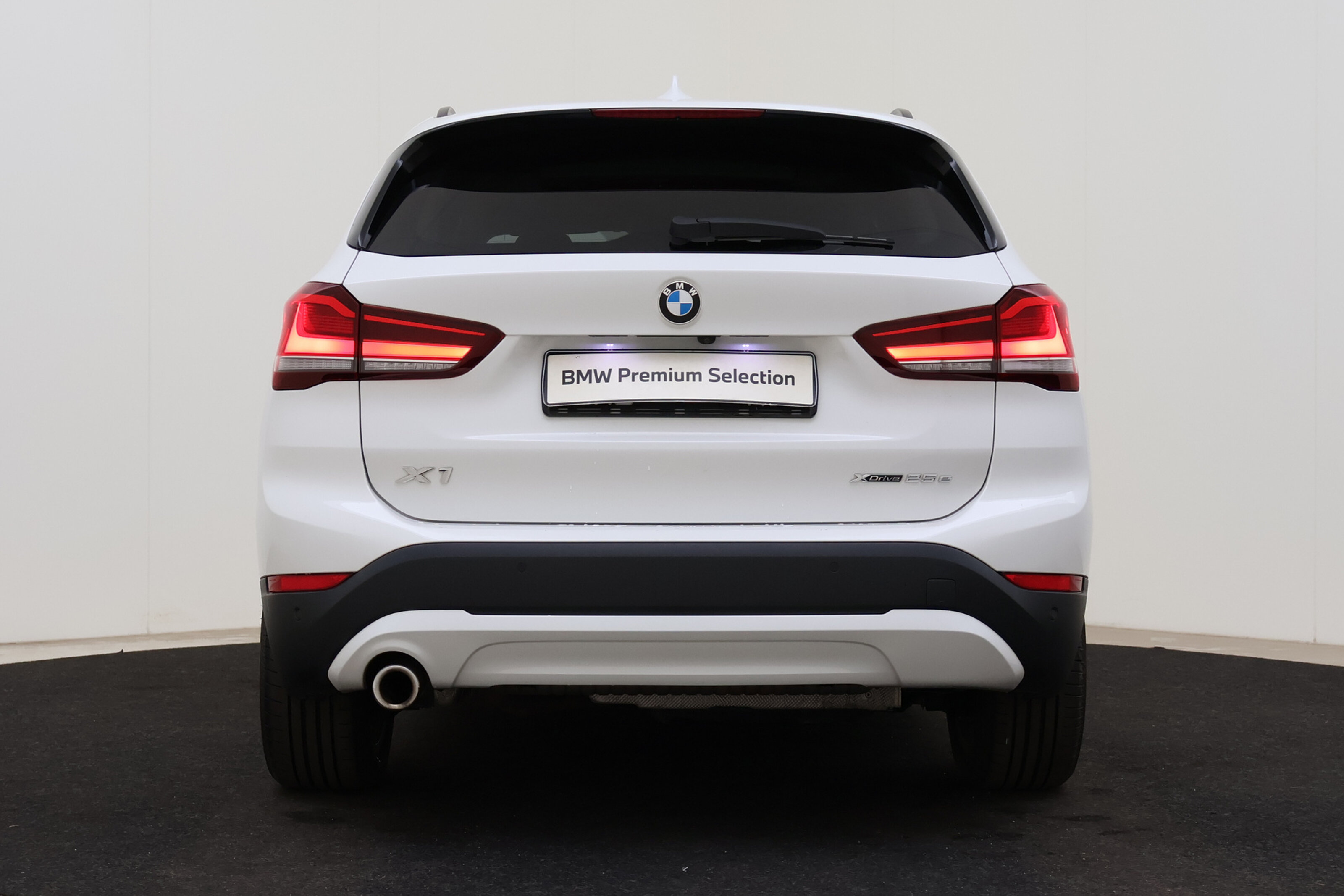 BMW X1 xDrive25e High Executive Essential Automaat