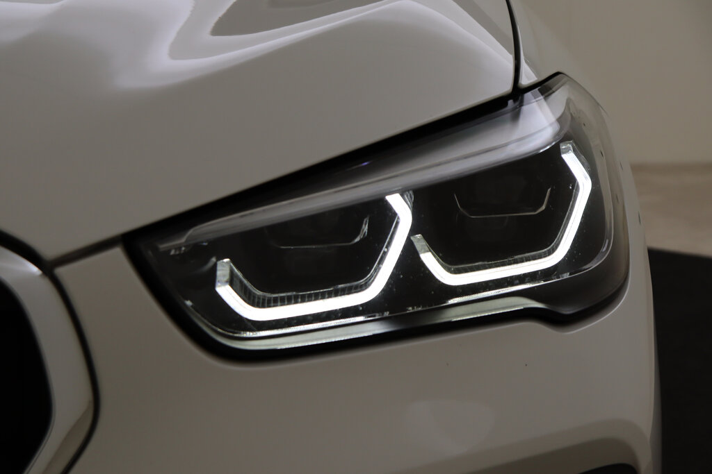 BMW X1 53