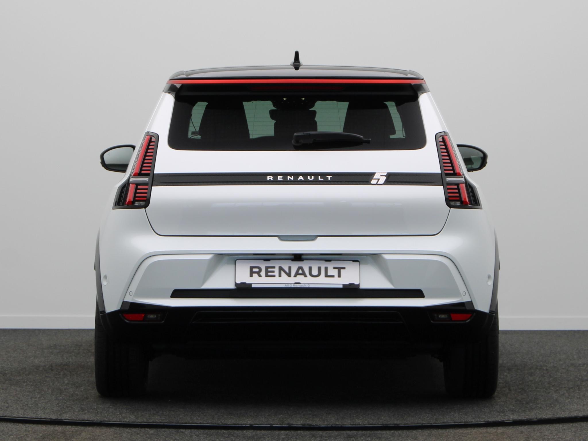 Renault R5