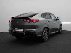 BMW iX2 eDrive20 - Afbeelding 2