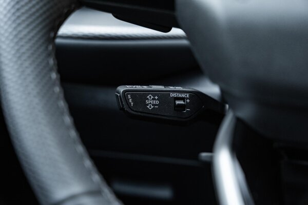 cruise control adaptief met Stop&Go en stuurhulp