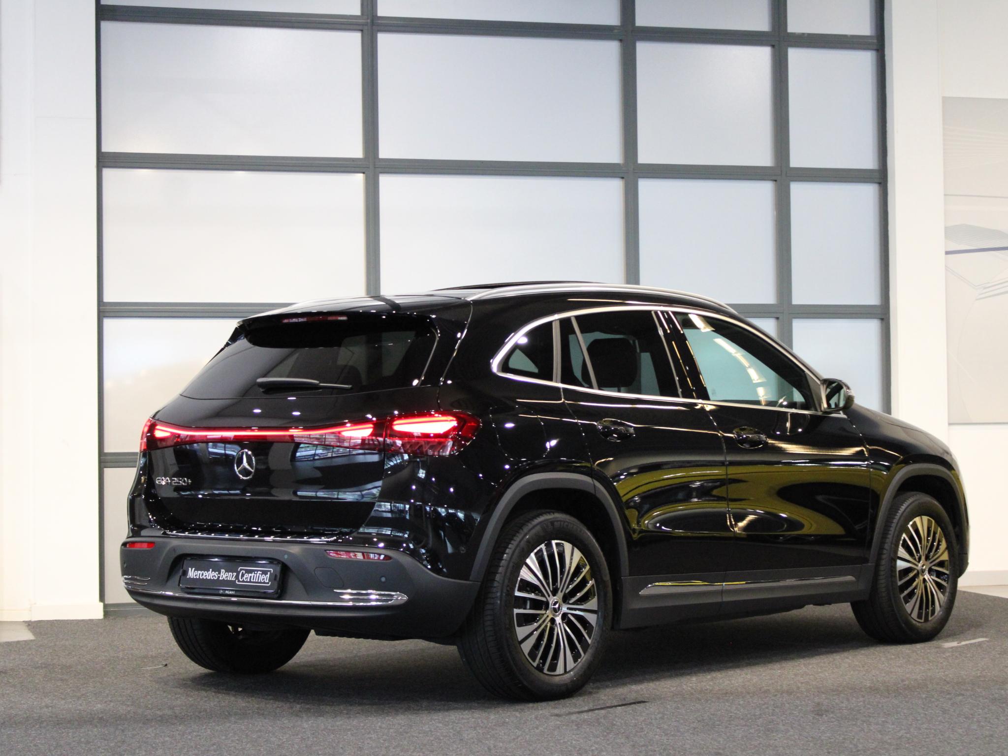 Mercedes-Benz EQA 250+ Business Line LIMITED 71 kWh - Afbeelding 2
