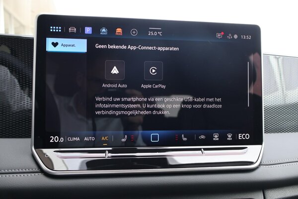 Apple Carplay/Android Auto