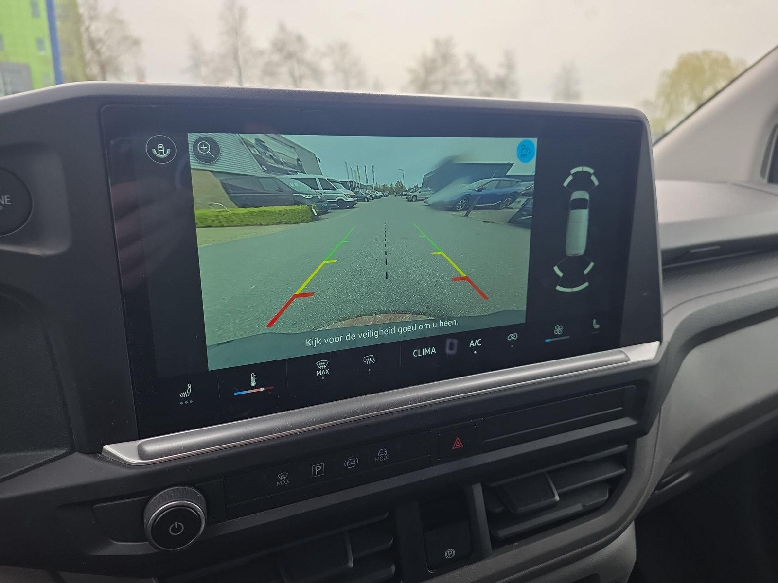 Volkswagen Transporter 2.0 TDI L2H1 150pk TDI - Afbeelding 2