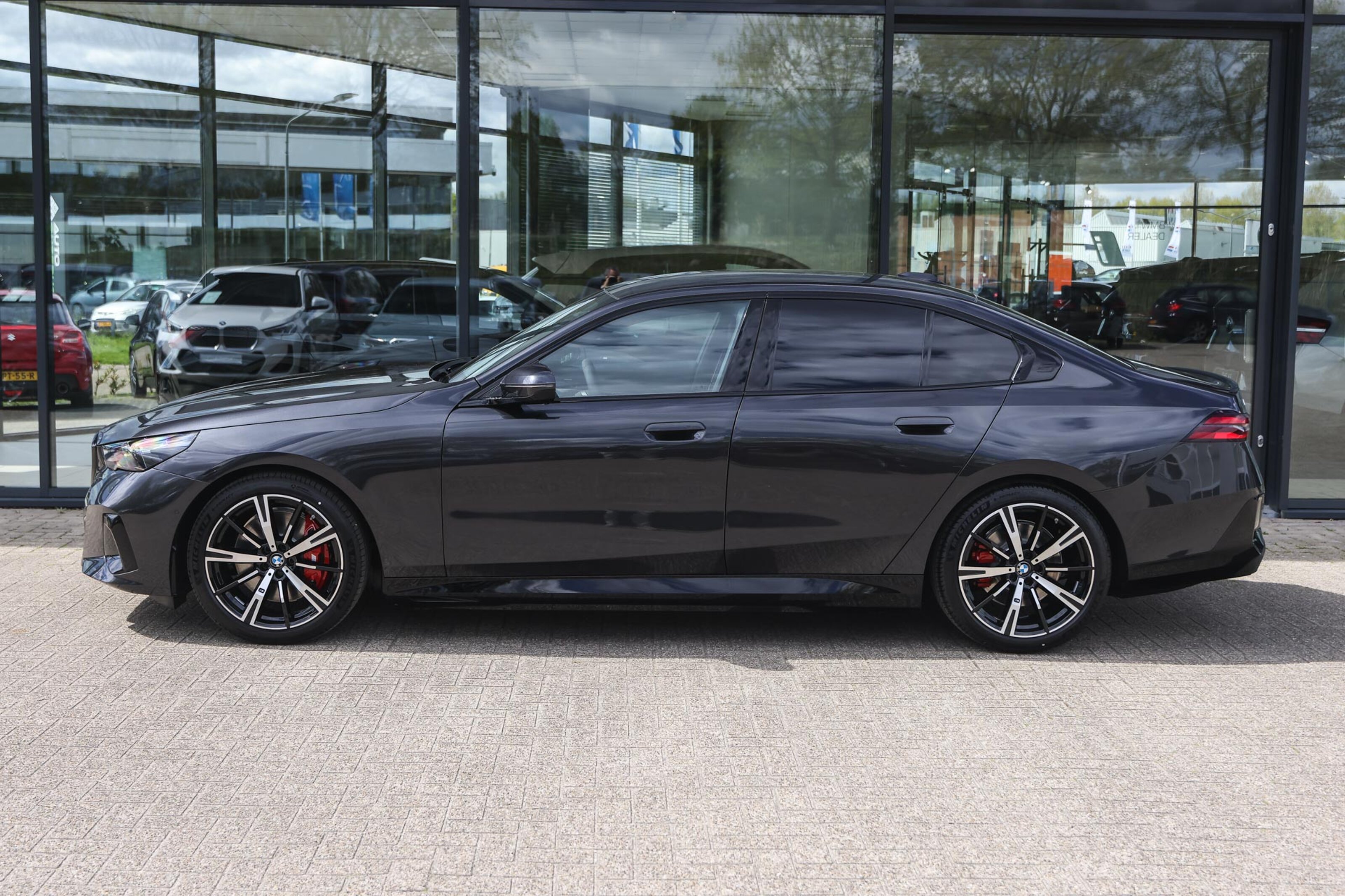 BMW i5 7