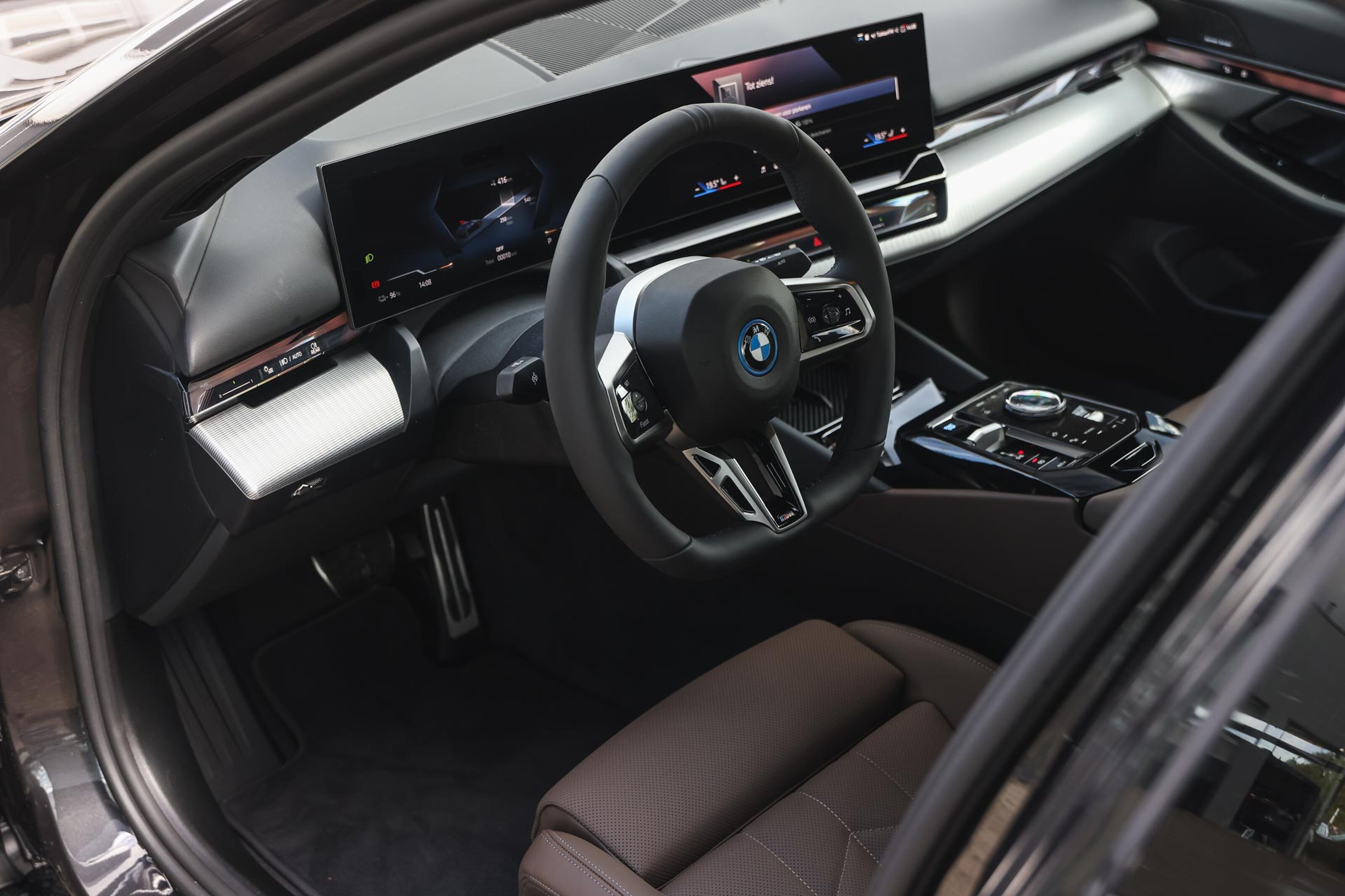 BMW i5 8