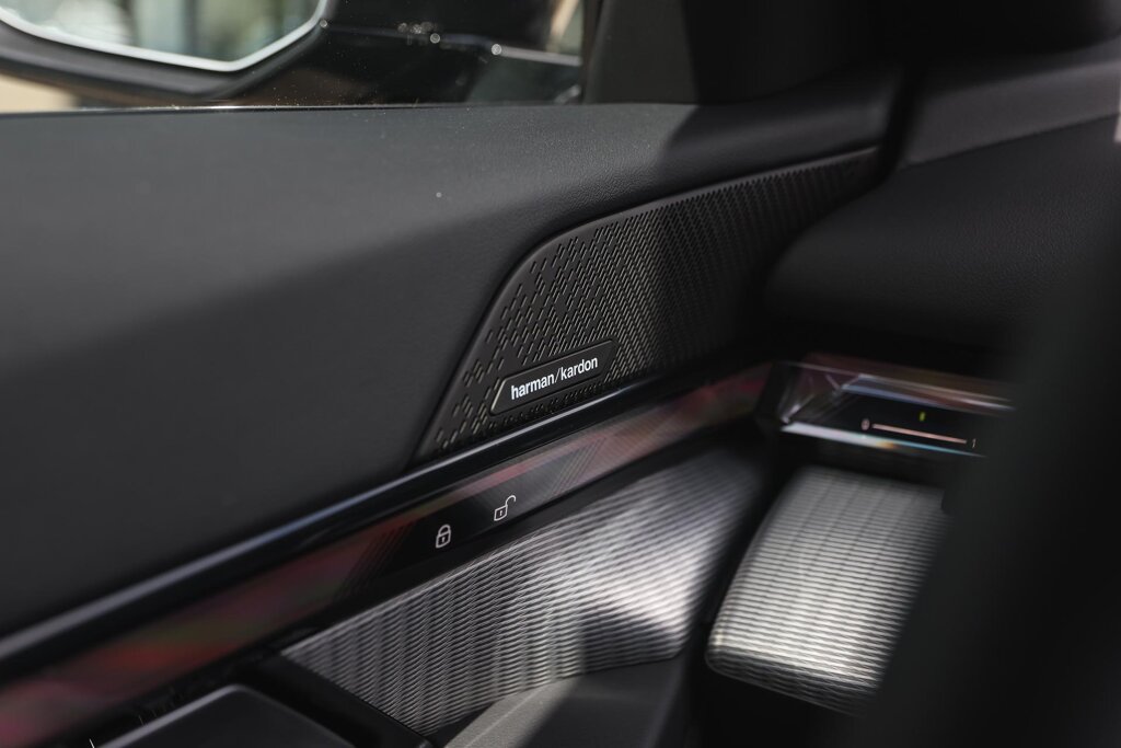 BMW i5 13