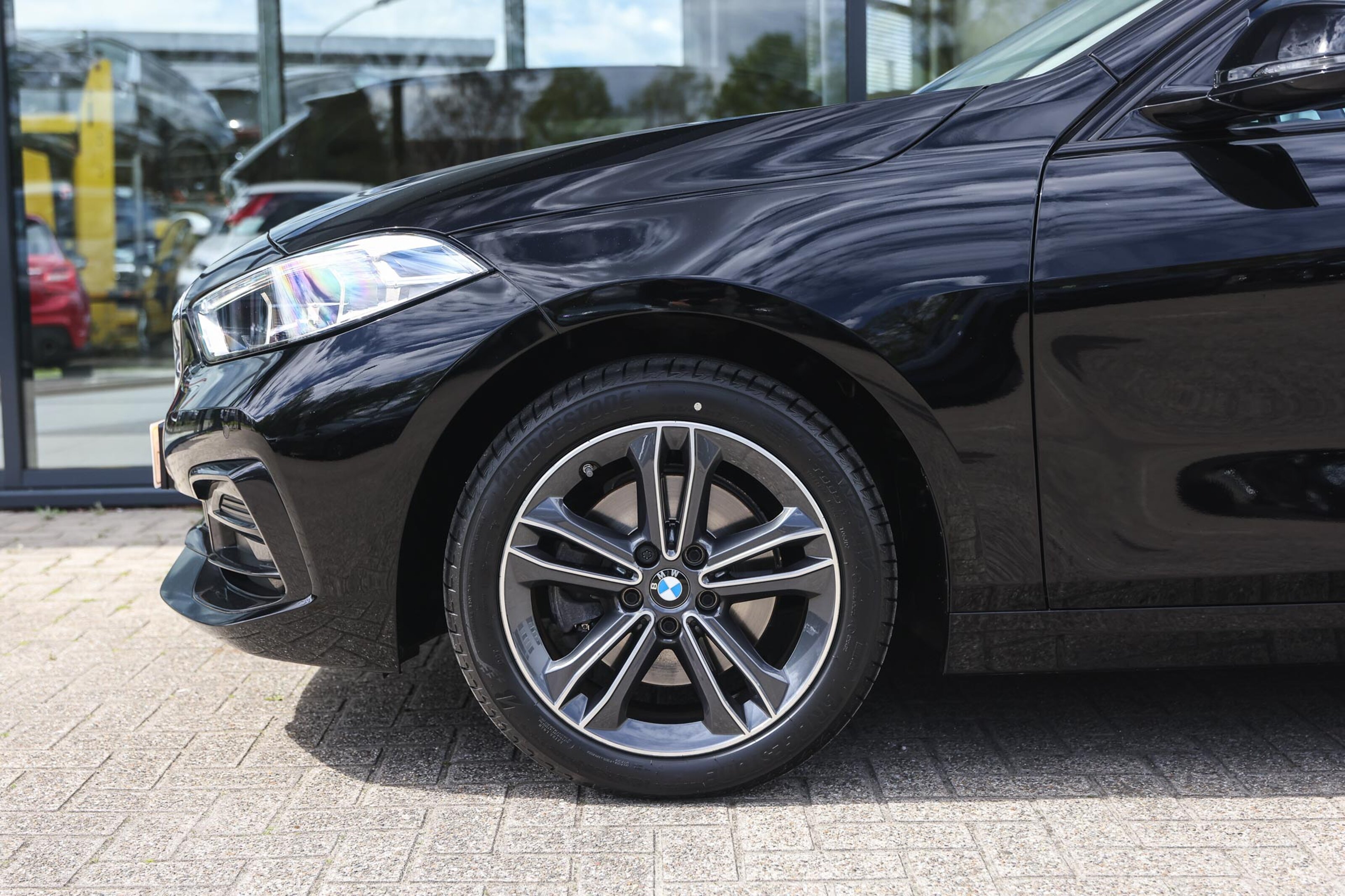 BMW 1 Serie 118i Sport Line Automaat