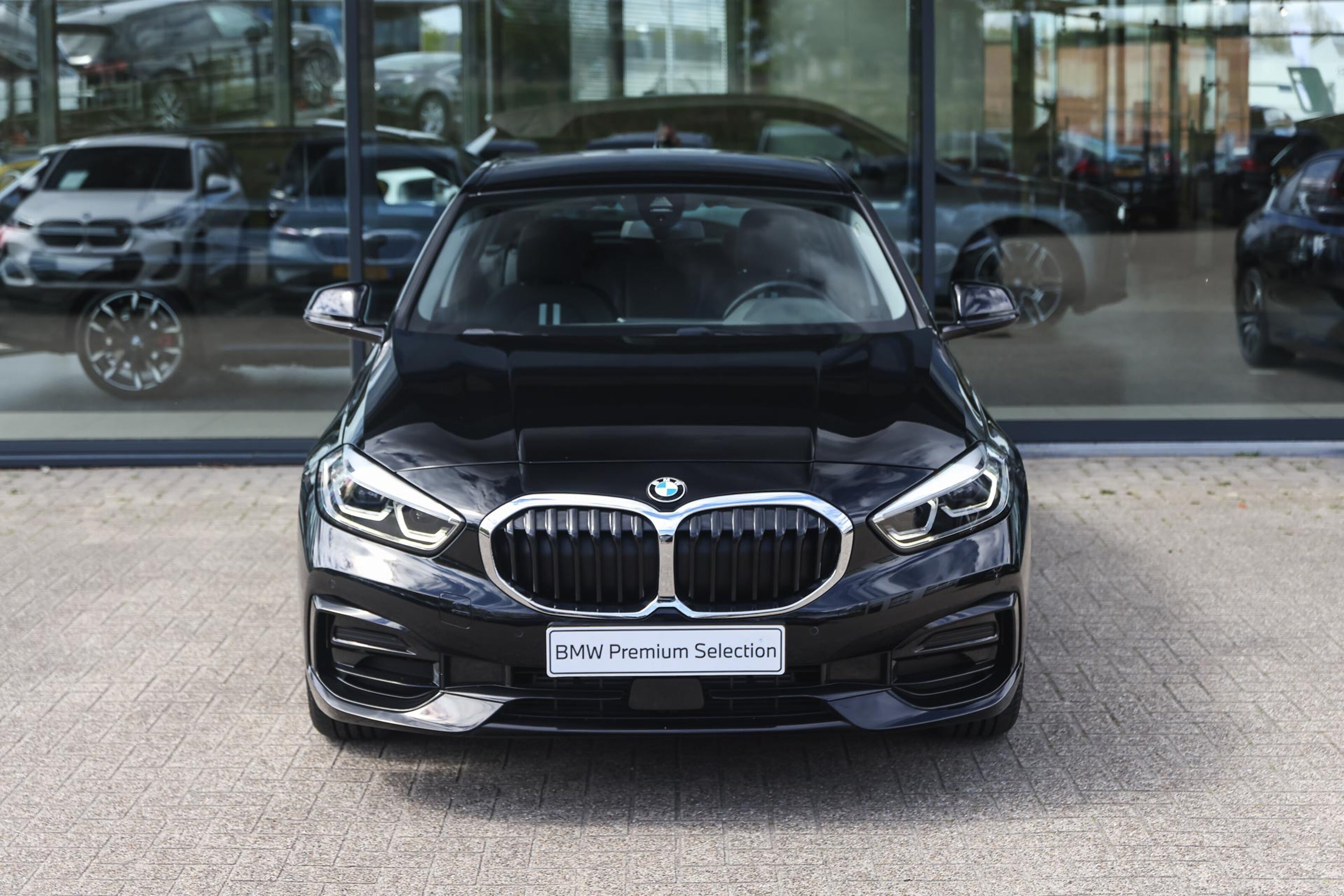 BMW 1 Serie 118i Sport Line Automaat
