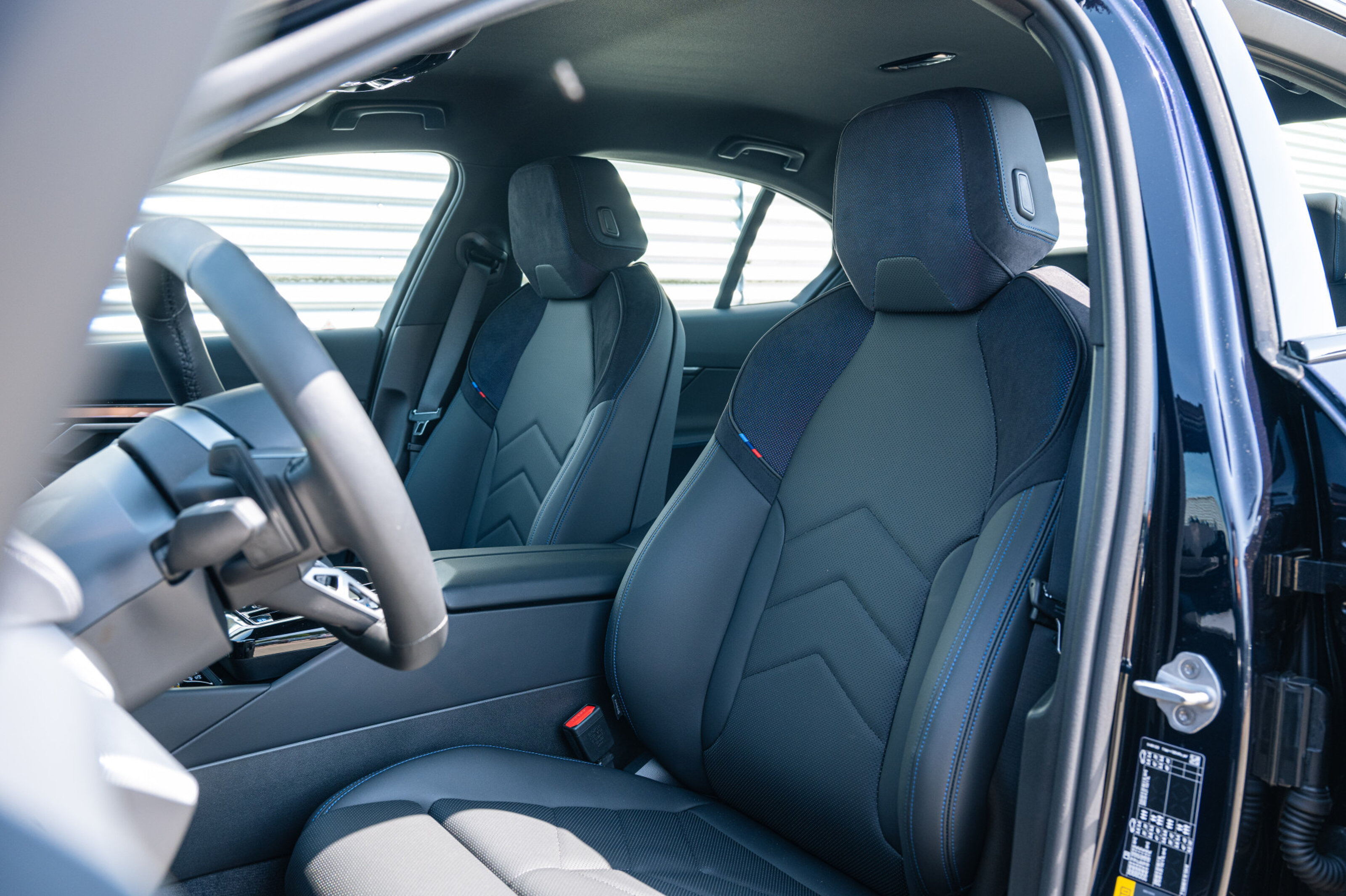 BMW i5 8