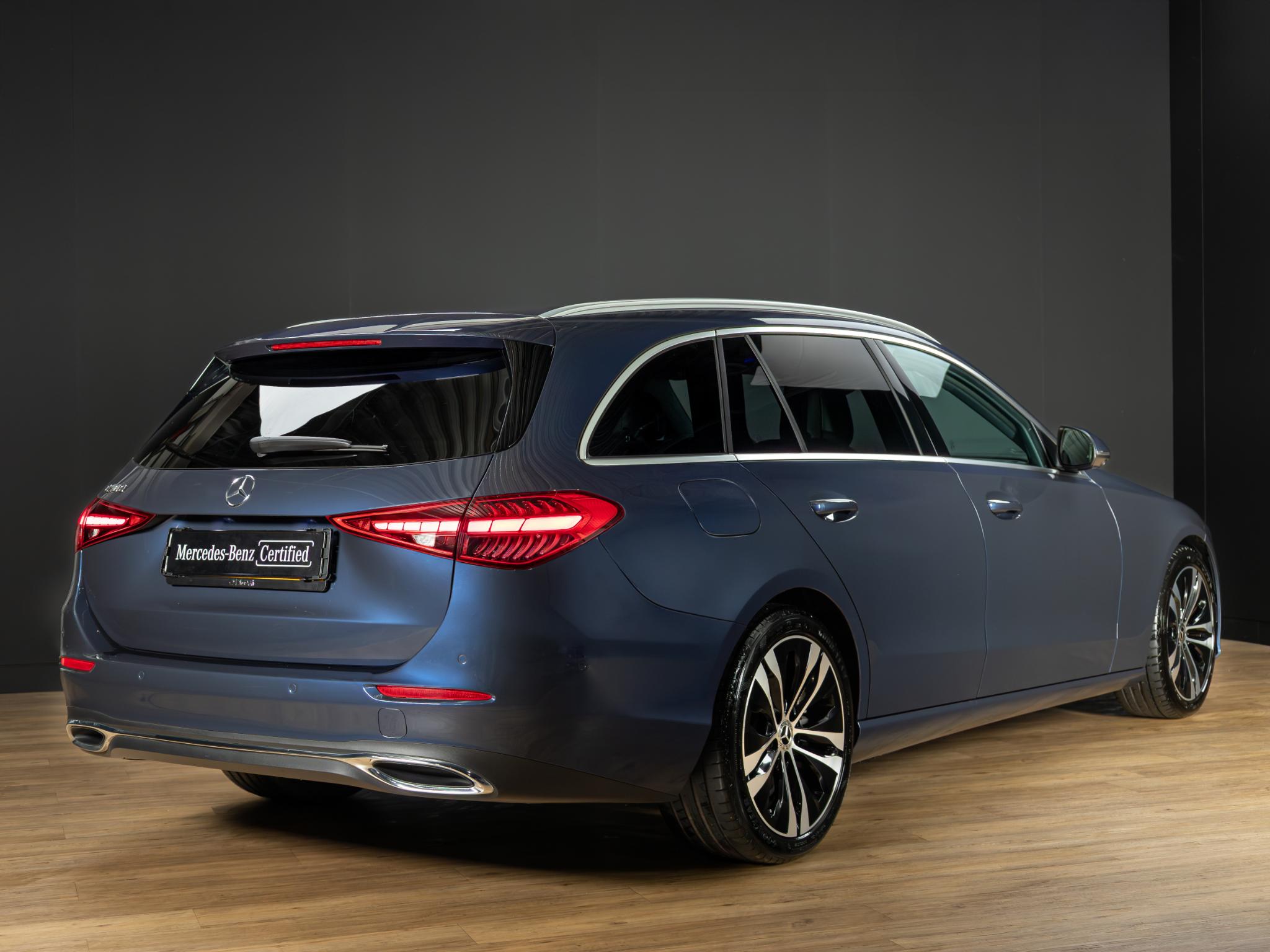Mercedes-Benz C-Klasse Estate 180 Luxury Line - Afbeelding 2