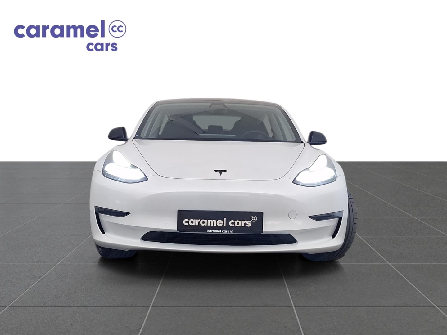 Tesla Model 3 *PANO DAK*LEDER*360°CAMERA SENSOREN*GPS*CARPLAY* - Afbeelding 2