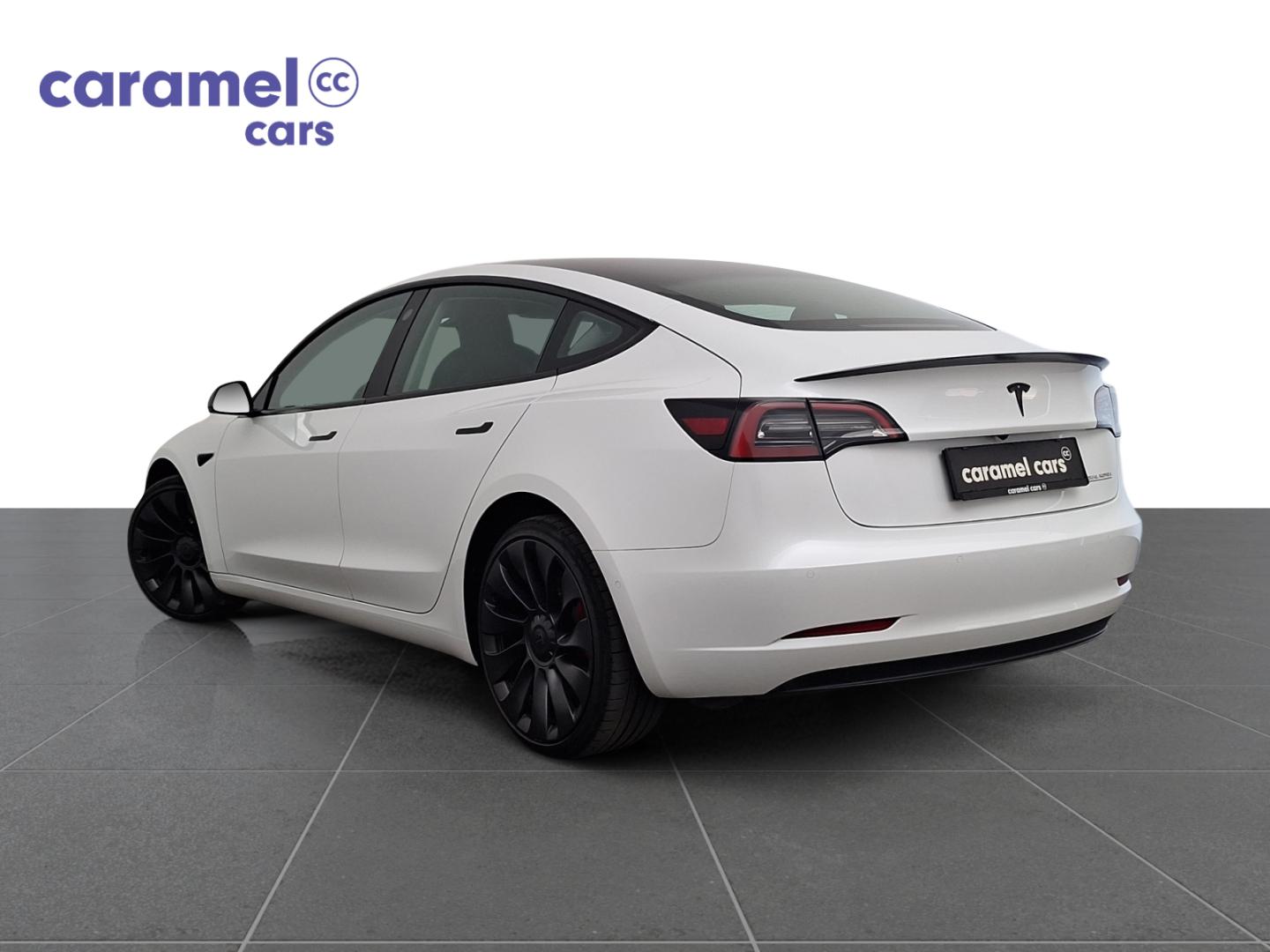 Tesla Model 3 *PANO DAK*LEDER*360°CAMERA SENSOREN*GPS*CARPLAY* - Afbeelding 4