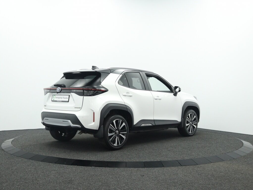 Toyota Yaris Cross 1.5 Hybrid Adventure Executive | Pano | JBL Audio | Leder | Came - Afbeelding 2