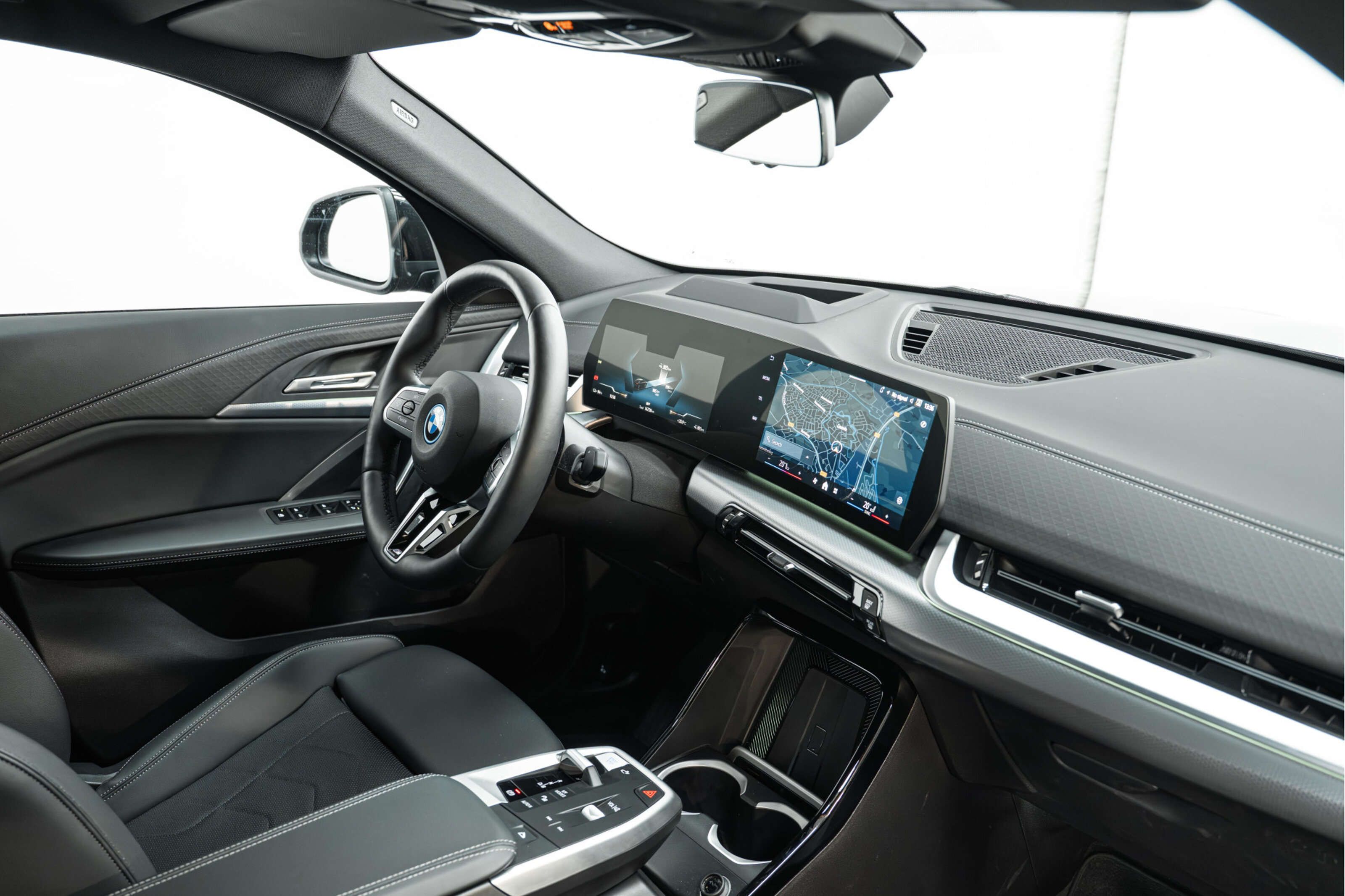 BMW iX2 9