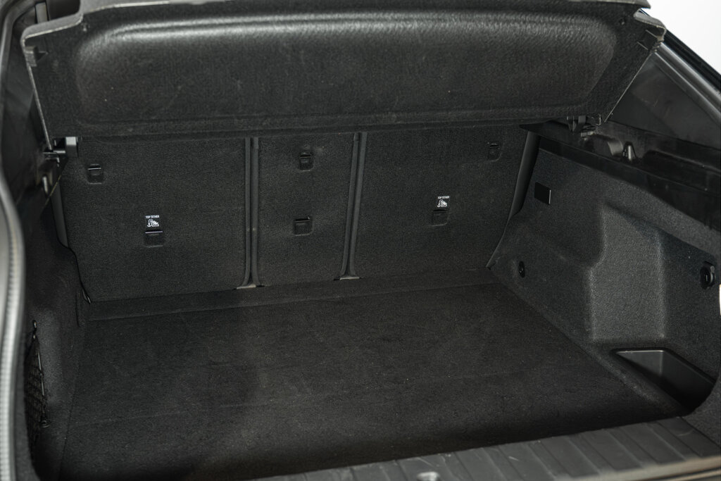 BMW iX2 36