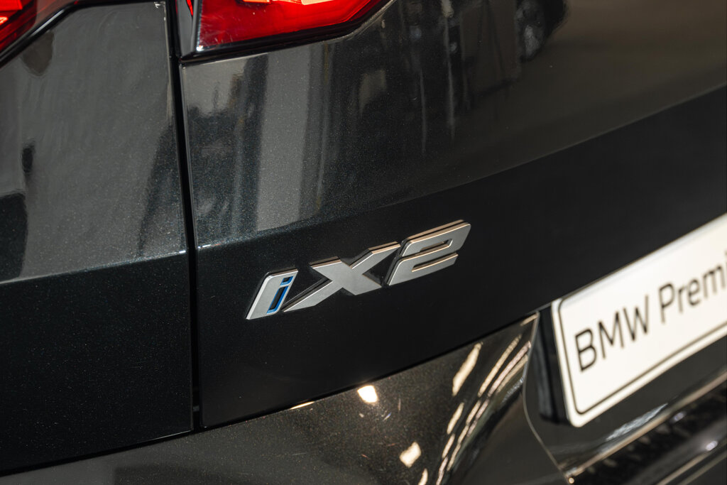 BMW iX2 41