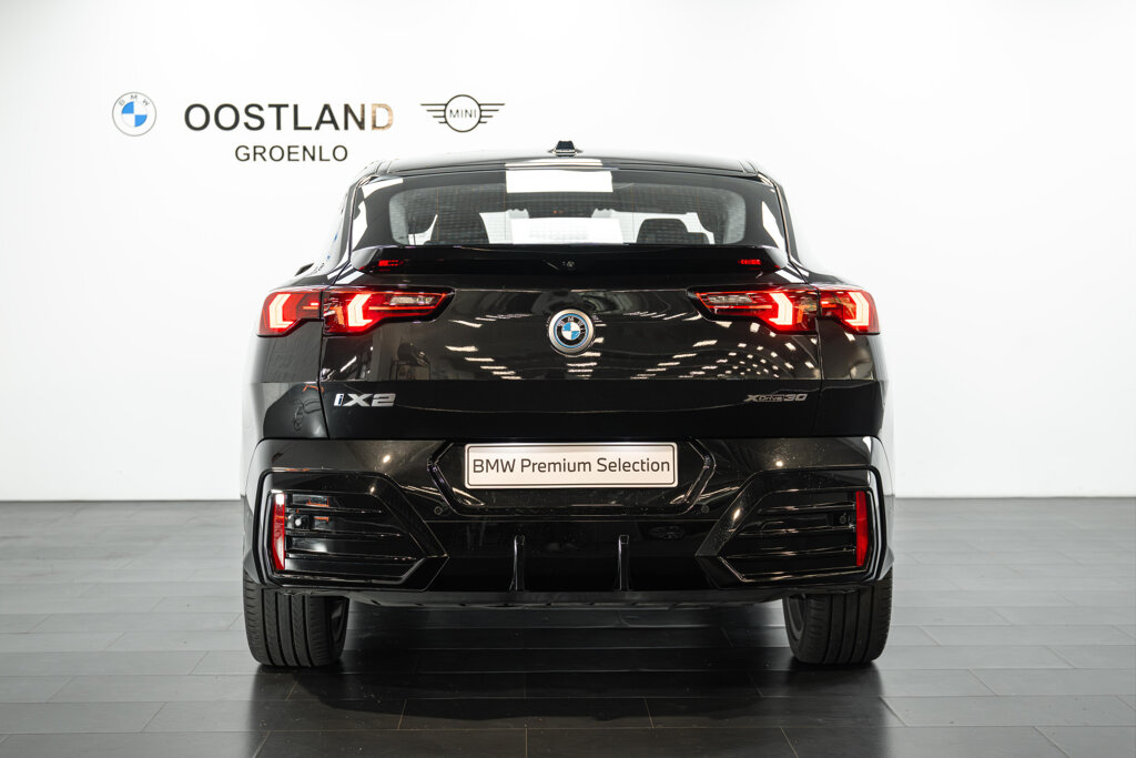 BMW iX2 42