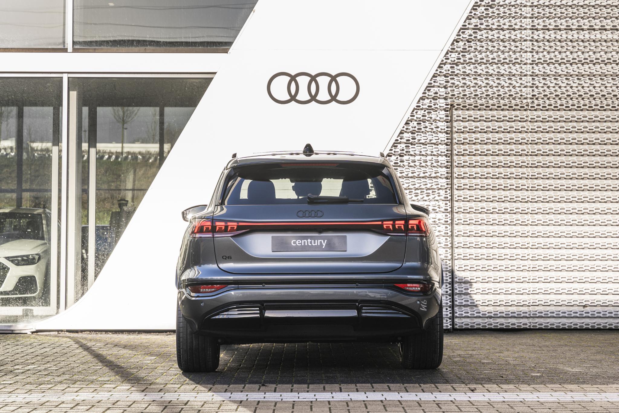 Audi Q6 S edition e-tron 83Kwh 185 kW / 252 PK SUV Elektri - Afbeelding 5