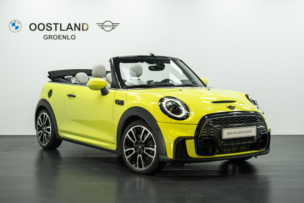 MINI Cooper S Cabrio 8