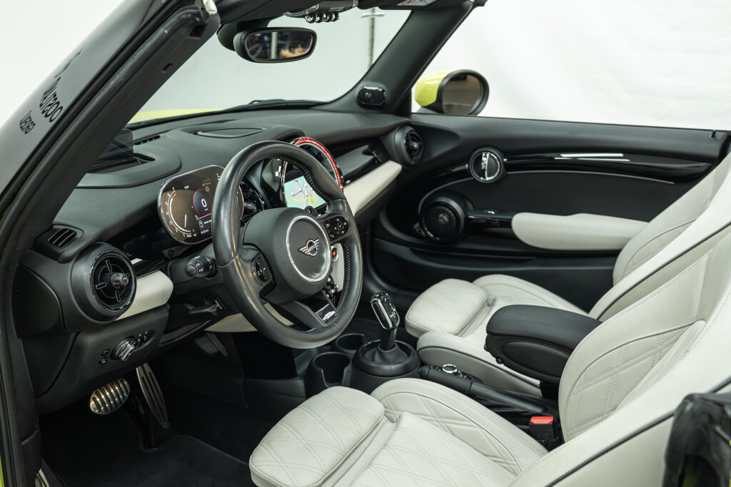 MINI Cooper S Cabrio 12