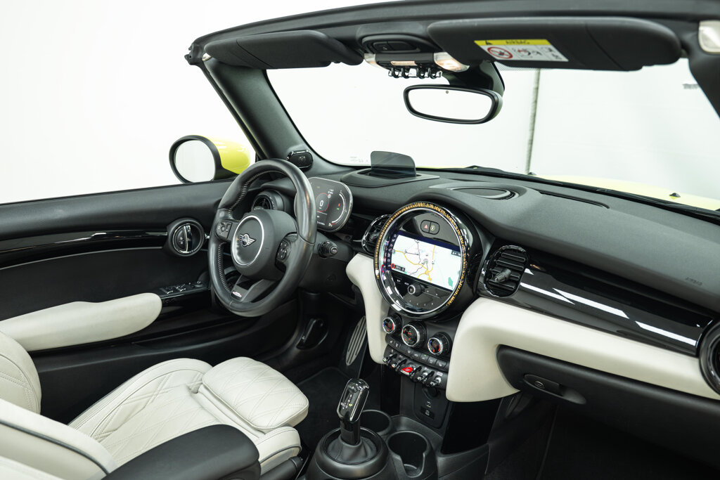 MINI Cooper S Cabrio 13