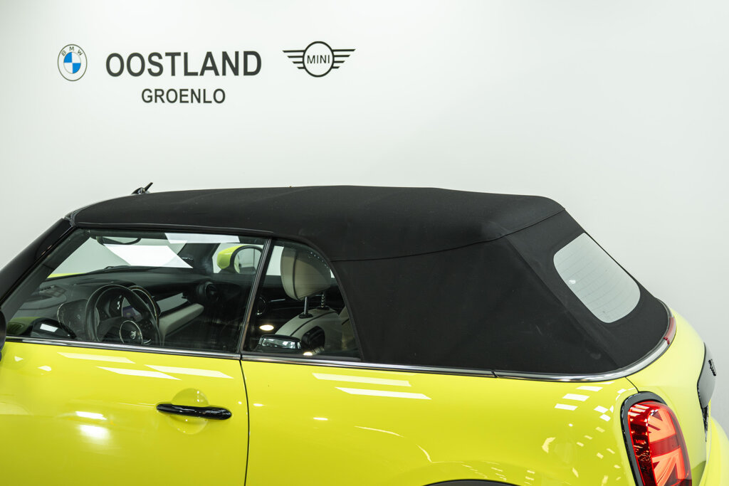 MINI Cooper S Cabrio 44