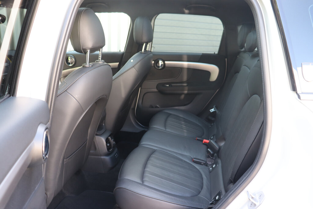 MINI Countryman 6