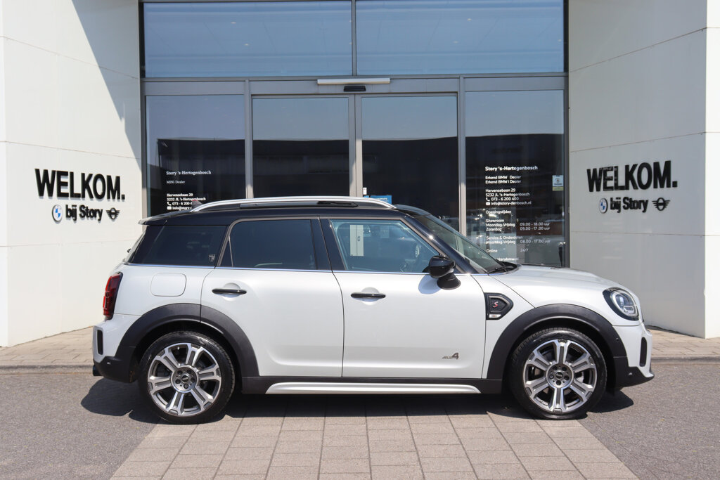MINI Countryman 9
