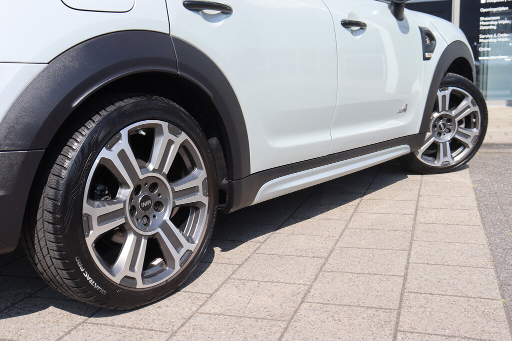 MINI Countryman 12
