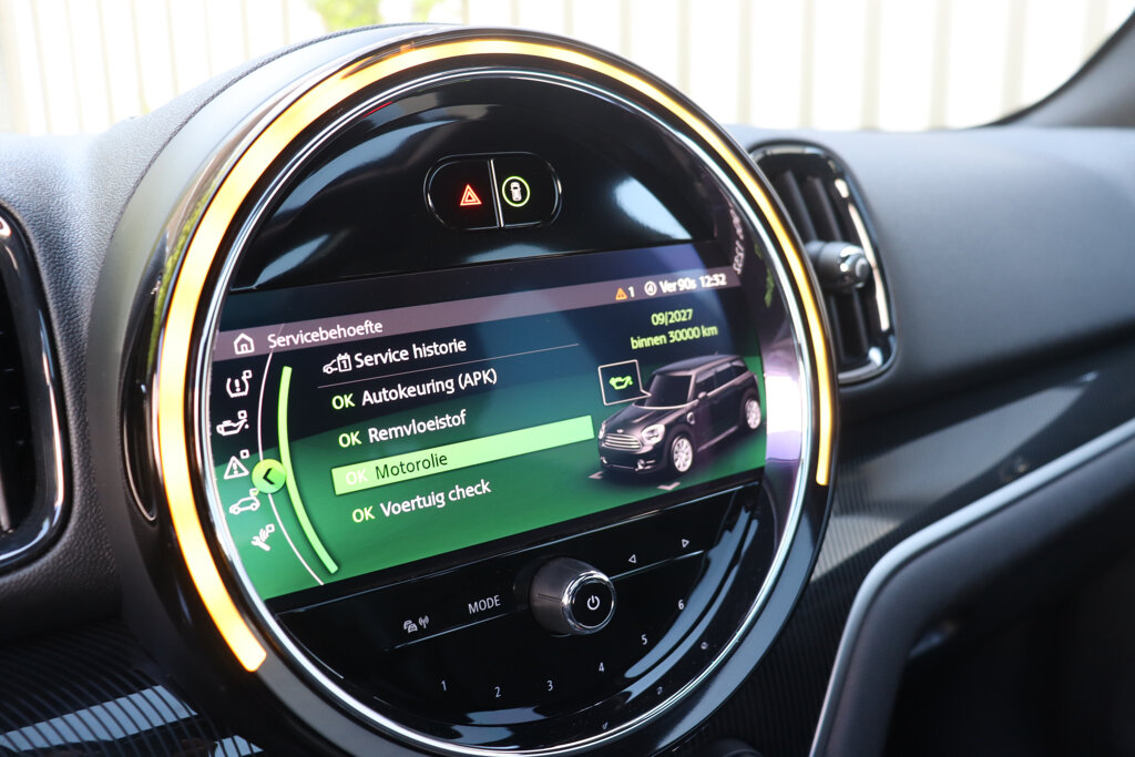 MINI Countryman 28