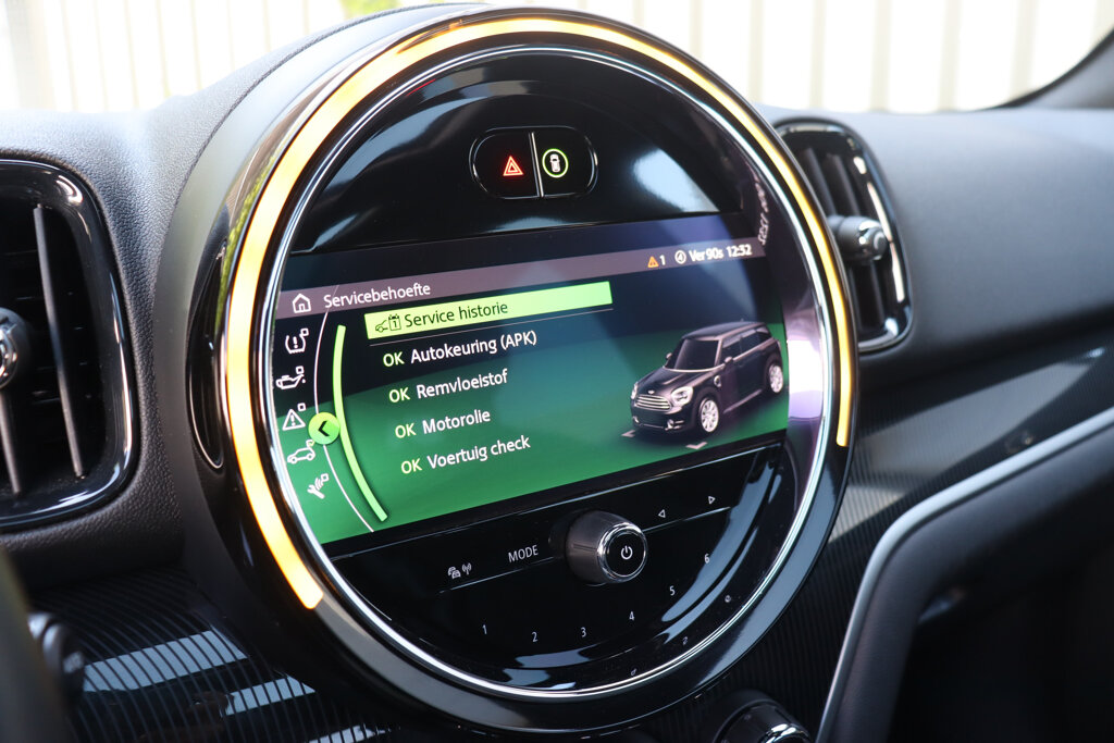 MINI Countryman 34