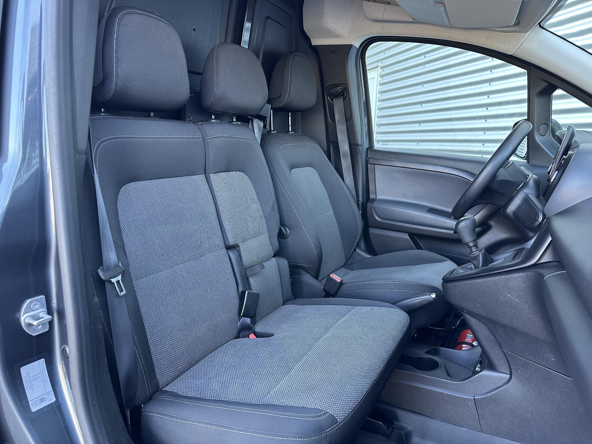 Mercedes-Benz Citan 112 CDI L1 Airco Navigatie Trekhaak - Afbeelding 4