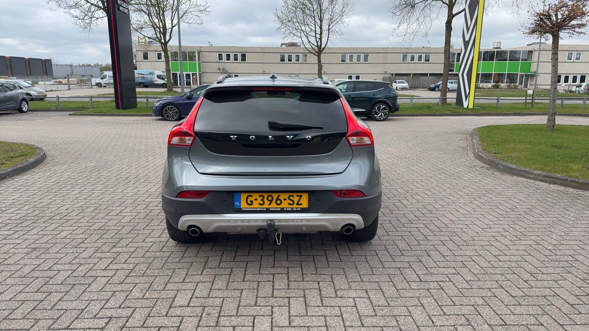 Volvo V40 Cross Country 1.5 T3 Polar+ Luxury - Afbeelding 4