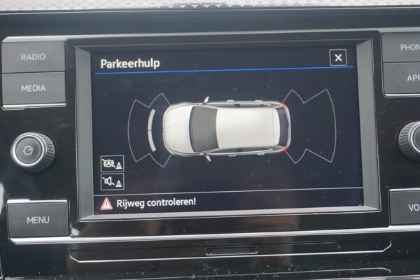 parkeersensor voor en achter parkeersensor voor en achter